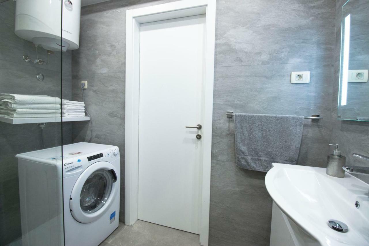 Apartment Deluxe Nana Макарська Екстер'єр фото