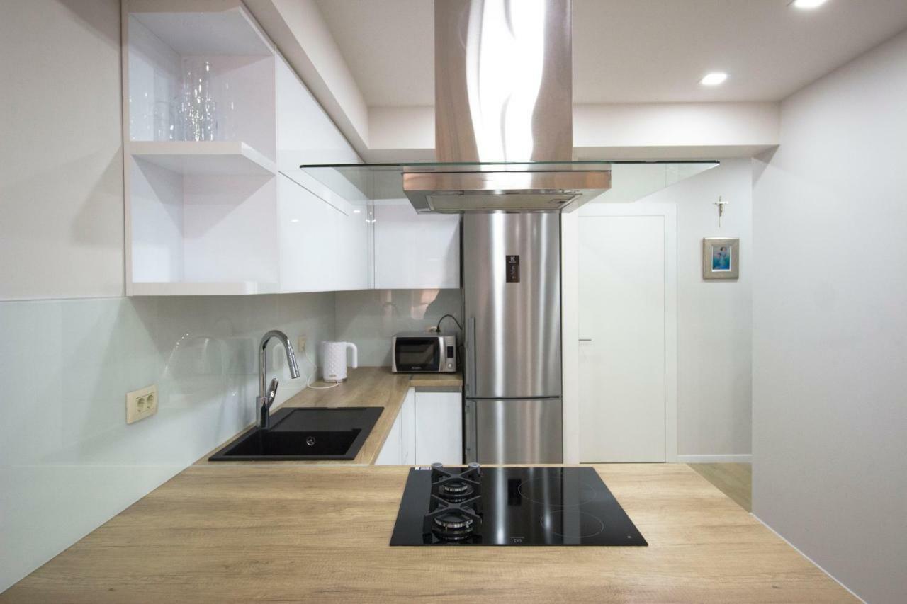 Apartment Deluxe Nana Макарська Екстер'єр фото